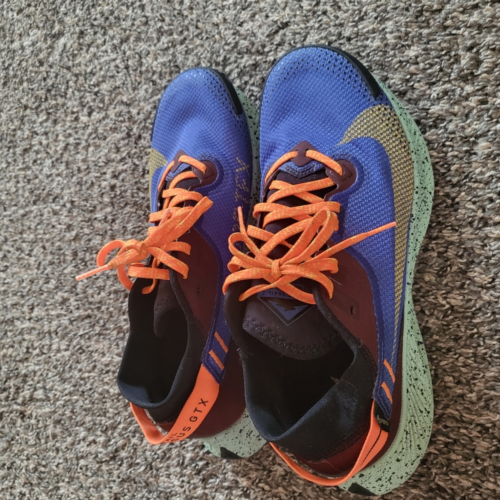 Nike shoes